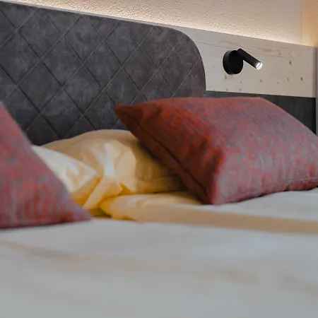 Wolter - 3*